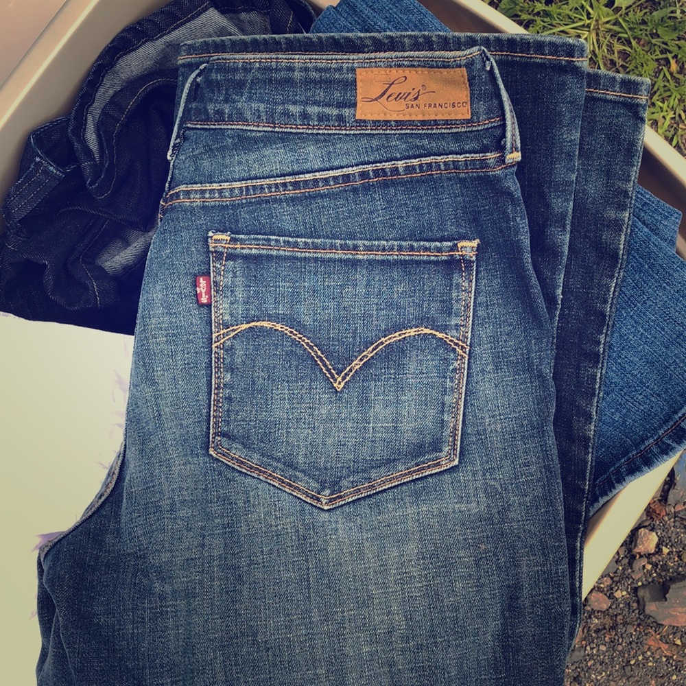 Levi jeans